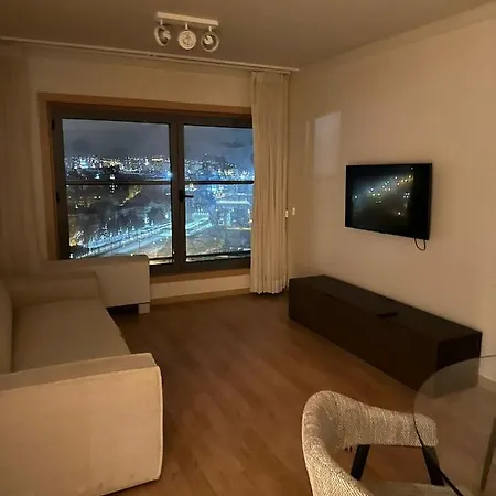 Amazing In Apartment *